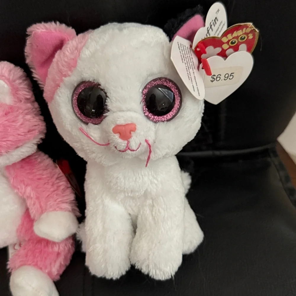Two Ty Beanie Babies Selling as set Pink and White Plush Frog and Cat Toy Set